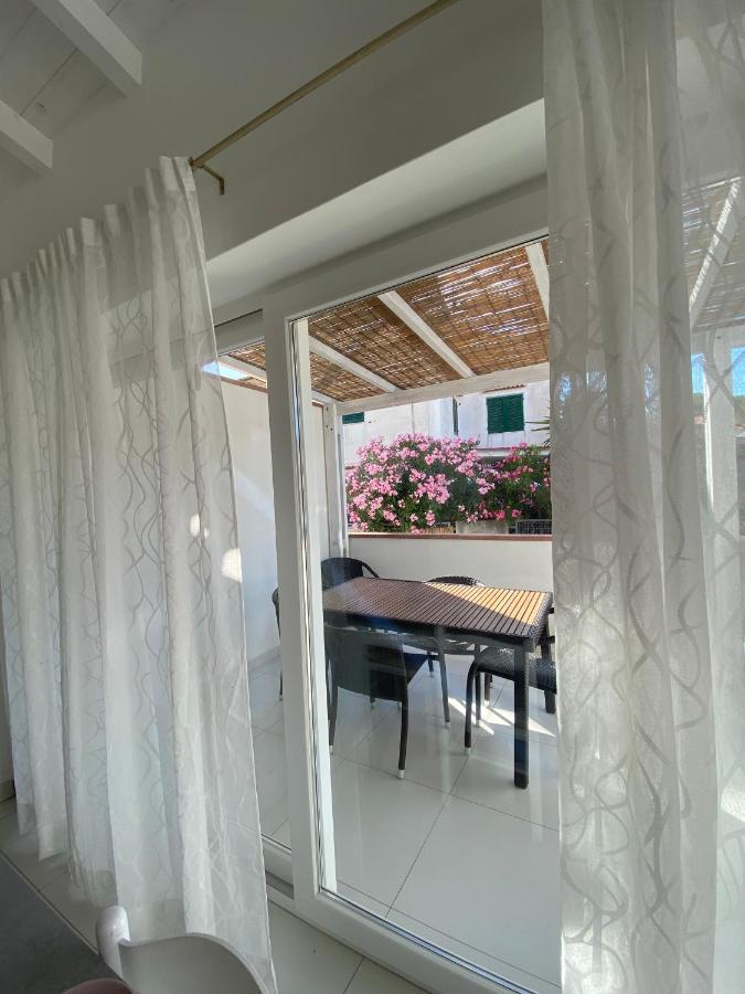 Villetta Sul Mare Rachele 마리나디캄포 외부 사진