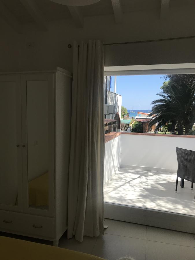 Villetta Sul Mare Rachele 마리나디캄포 외부 사진
